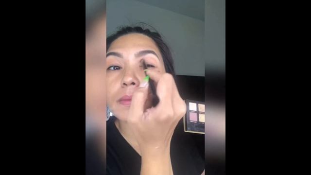 ABH RIVIERA + ABH SOFT GLAM PALETTE TUTORIAL | Quick Makeup #makeupvlog смотреть онлайн