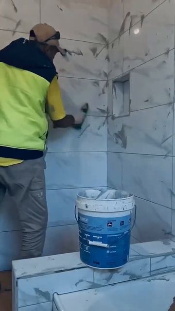 How to grout walls tile#short #shortvideo #shorts #bathrooms #renovation #walls #construction смотреть онлайн