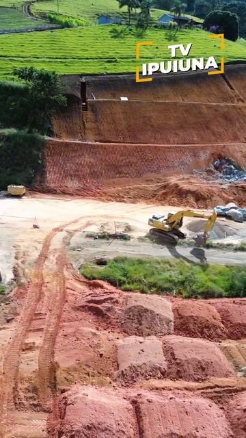 Boom! Explosão de Pedra para Progresso na BR-459 🚧💥 смотреть онлайн