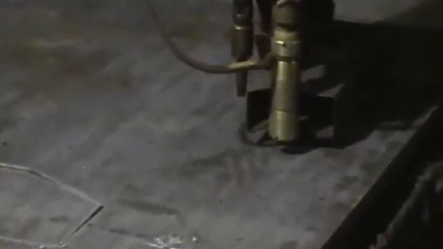 Плазменная резка листового металла(сталь 25мм) смотреть онлайн