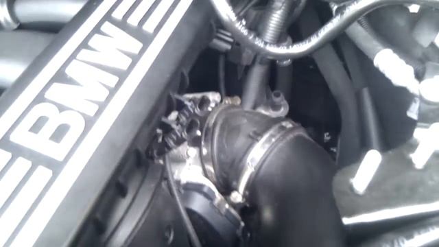 N53 BMW 3.0 rattle/clatter on rev смотреть онлайн