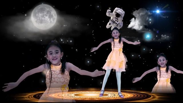 ULTRALUMINARY Leisah Cover #ultraluminary #xugstalentnight2021#overthemoon смотреть онлайн