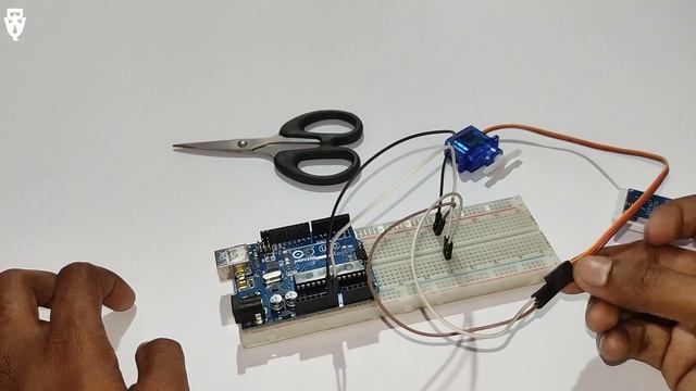 "DIY Radar with Ultrasonic Sensor: How to Build Your Own!" смотреть онлайн
