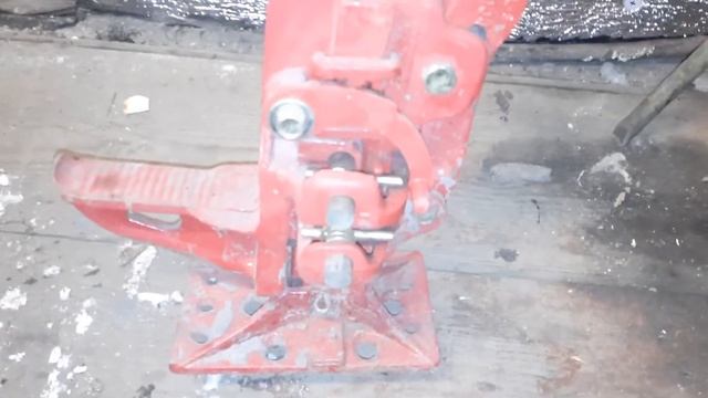 Готовлюсь к сезону металлокопа 2022. Реечный домкрат, без него не обойтись. смотреть онлайн