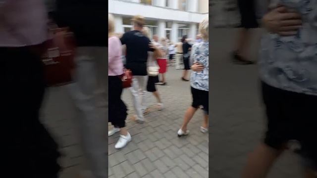 Пусть сейчас я плачу...........23.09.23 Гомель парк Луначарского 🥰 смотреть онлайн