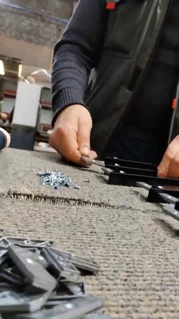 Процесс сборки z-фасадов и дверей-купе. #design #interior #furniture #interiordesign #ремонт смотреть онлайн