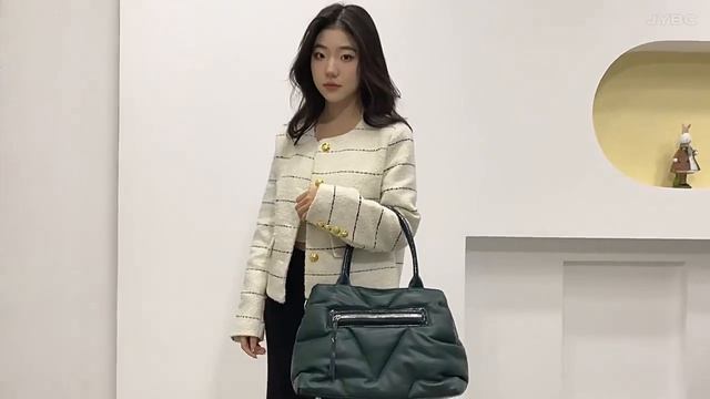 ✅ Женская кожаная сумка-подушка 92215 #оптом в интернет-магазине «Сумкины Будни» sumkinybudnu.ru смотреть онлайн