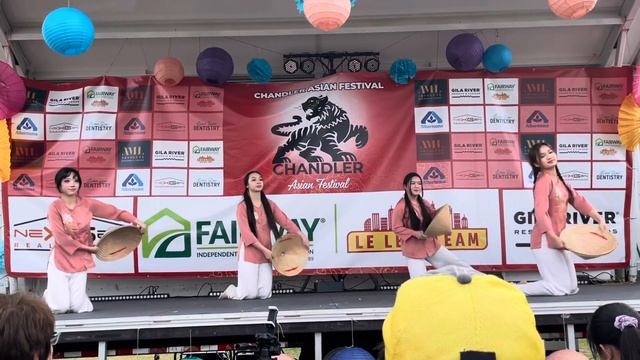 2 Hat Dance at Chandler Asian Festival Day 2 (October 30, 2022) смотреть онлайн
