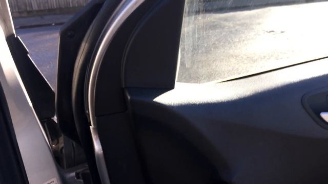 Hyundai i10 1.0 Premium Euro 5 5dr@ VFM Autosales Ltd Groombridge смотреть онлайн