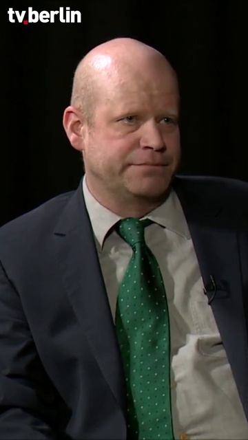 Werden alle politischen Lager gleich gehandhabt? смотреть онлайн