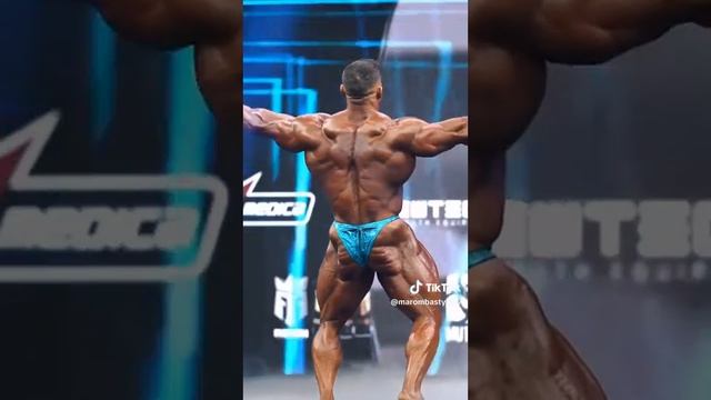 Derek #derek #bodybuilding #mrolimpia #open смотреть онлайн