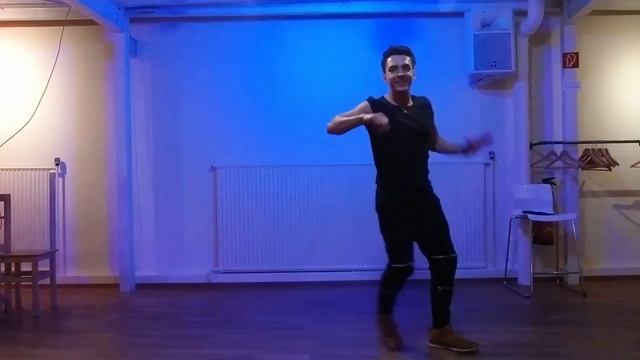 Problema Daddy Yankee - Zumba Choreography / Enrique Dance Fit смотреть онлайн