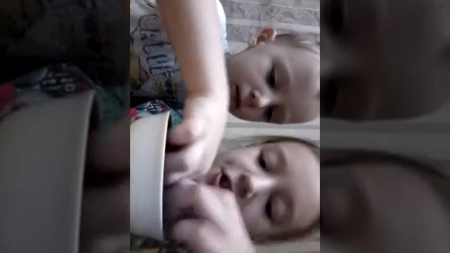 Пробуем драже «т р ю к» смотреть онлайн