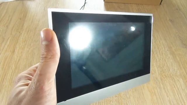 Unboxing Monitora Wewnętrznego Akuvox C315S смотреть онлайн