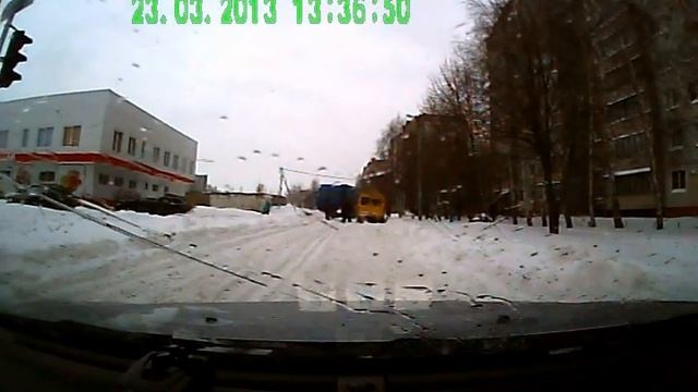 Снегопад Курск 23.03.2013 3 смотреть онлайн