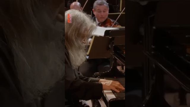 Марта Аргерих Бетховен Концерт № 2 для ф-но с оркестром Ион Марин ORF смотреть онлайн