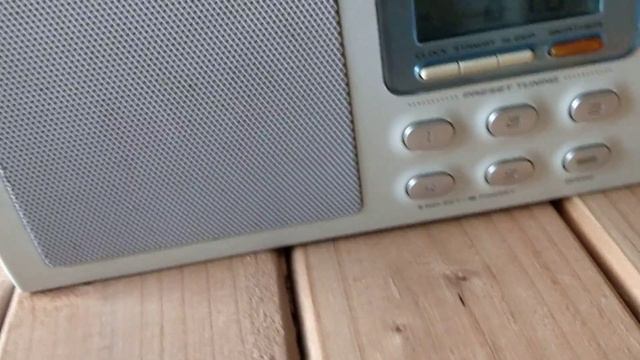 SONY LIV ICF-M410V 4 Bands Portable TV Weather AM FM Radio смотреть онлайн