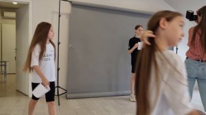 Детей моделей фотографируют для кастинга!