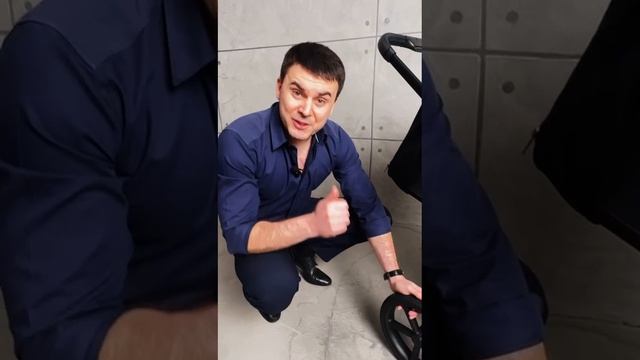 Видео обзор прогулочной коляски Sweet Baby Elegante S смотреть онлайн