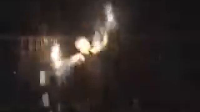 Fire Staff Juggling (Live Show) Tim Marston смотреть онлайн