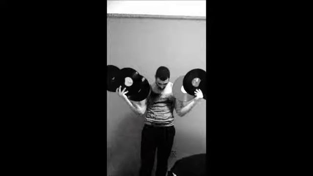 Tailor Deep - Deeper and deeper смотреть онлайн