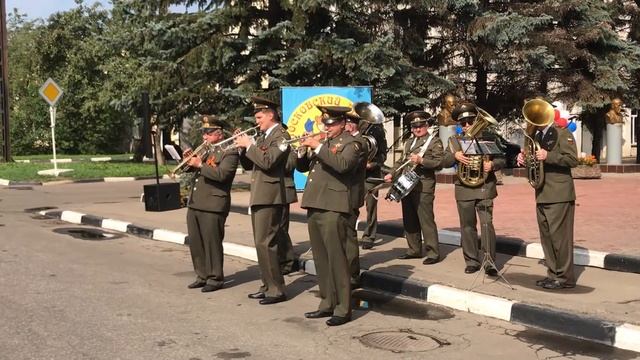 "Есть только миг" - духовой оркестр "Рапсодия" смотреть онлайн