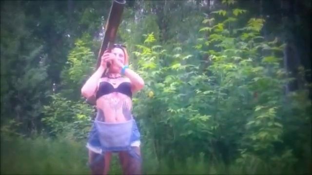 Девушка и гранатомет смотреть онлайн