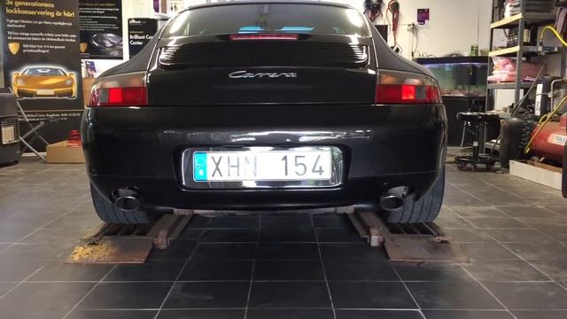Porsche 911 996 1998 with stock exhaust and 1.5 inch "Fister-style" Gundo-mod смотреть онлайн