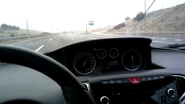 Lancia Ypsilon 1.3 MultiJet 95 Hp Sürüş İzlenimleri (2013) смотреть онлайн