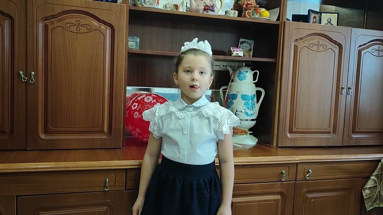 Басня И. А. Крылова "Лебедь, щука и рак", рассказывает Ильичева Вика, 8 лет. смотреть онлайн