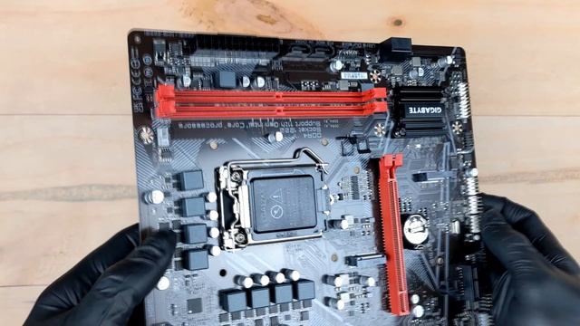 GIGABYTE B560M H   Motherboard Unboxing and Overview