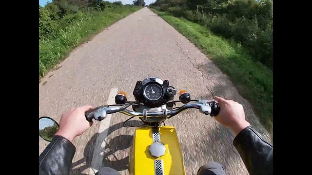Eastern Block vs The Rest (CZ 350 472; GPz810; Bandit 650S) смотреть онлайн