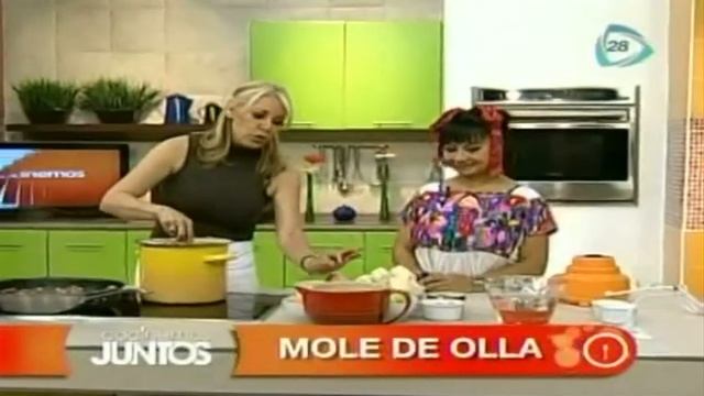 Receta para preparar mole de olla. Receta de mole / Receta caldo cerdo / Comida mexicana смотреть онлайн
