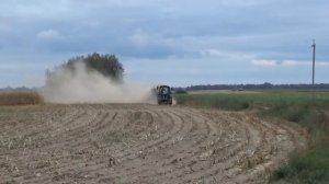 Уборочные работы на полях СПК "Гигант"