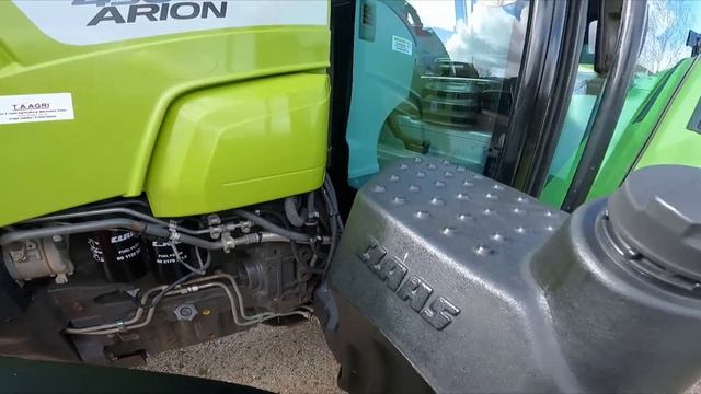 Claas Arion 430