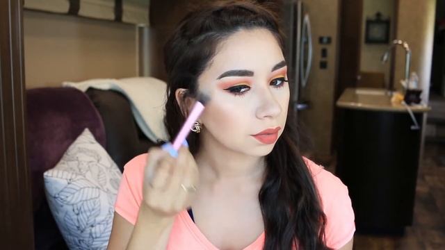 NEW Anastasia Beverly Hills Aurora Glow Kit Review смотреть онлайн
