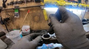 Обслуживание маятника ktm 300 tpi | ktm swing arm service