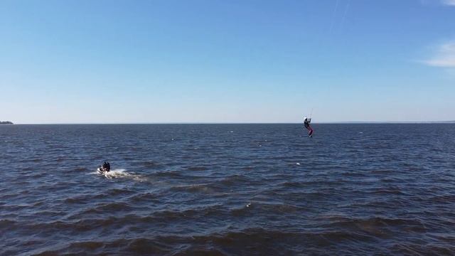Кайтинг на тросе. Когда все уже укатались :) смотреть онлайн