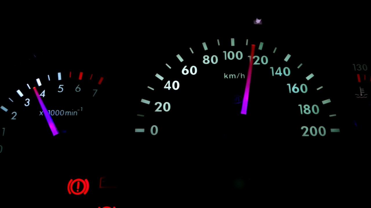 Трех цветная подсветка стрелок Приора смотреть онлайн