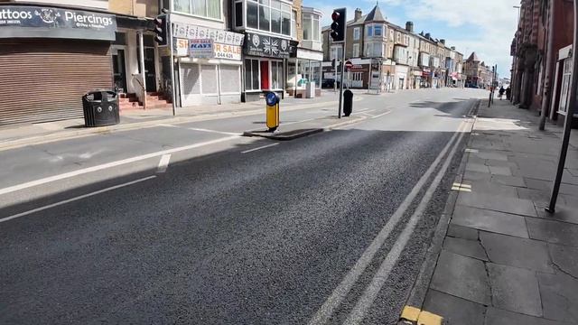 Blackpool New Ride and Walkabout family video vlog смотреть онлайн