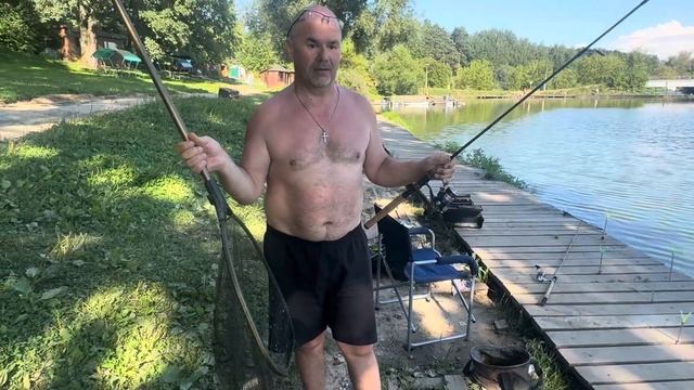 Сергей учится ловить Карпа и неплохо получается 👍 смотреть онлайн