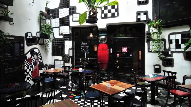 VIENNA, KUNSTHAUS WIEN, HUNDERTWASSER MUSEUM смотреть онлайн