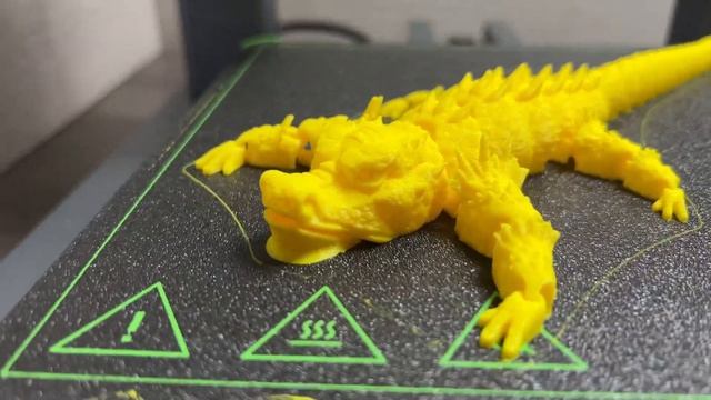 The BEST 3D printer for BEGINNERS?! (ft. AnkerMake M5C) смотреть онлайн