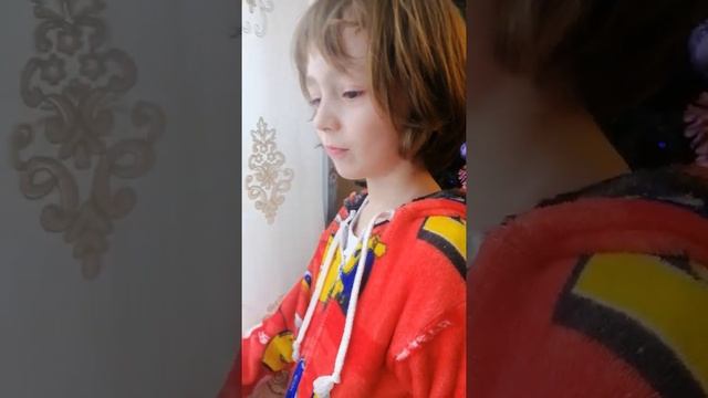 игра в кальмара. только картон! 😘🐱🐶🏳️🌈🥳🌮🥪🍕🐾🐾❤️🤑 смотреть онлайн