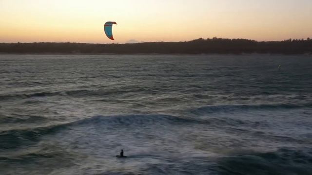 Follow the Sun - Madagascar Edit (Elise) смотреть онлайн