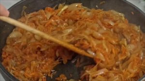 Тушёная капуста. Капуста с рисом и мясом. Школьная. Бигус.