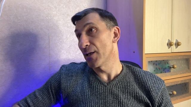 Примадонна Российской эстрады Алла Пугачева "подчистила" свои счета в России и "свалила" за рубеж смотреть онлайн