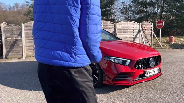 Install Bandes / Couvercles de Cach Antibrouillard Black Gloss Mercedes Classe A W177 (AliExpress) смотреть онлайн