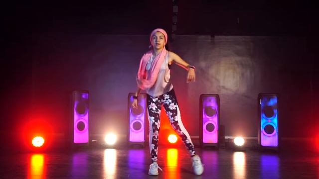 Innoss'B Ft Diamond Platnumz - Yope Remix by Ala Zrafi I Selima Maya Ben Arbi смотреть онлайн