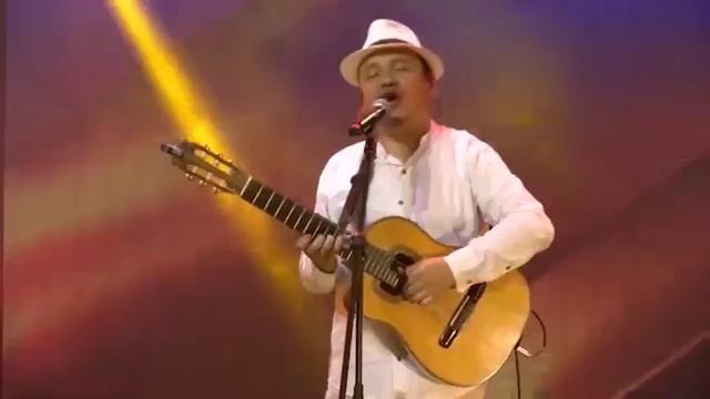 "QUE NO ME CANTEN BOLERO", MARTÍN EL PONCHO BELTRAN CON D'GESTA, Canción de Fernando Pantoja. смотреть онлайн